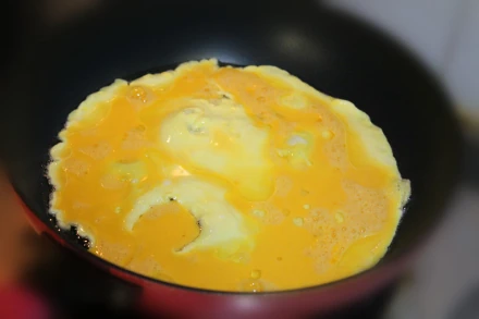 Scrambled Eggs with Tomatoes